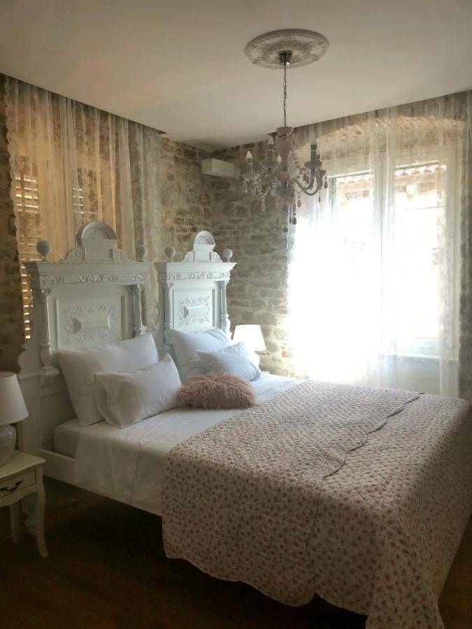 L&L Rooms Royal Σίμπενικ Εξωτερικό φωτογραφία