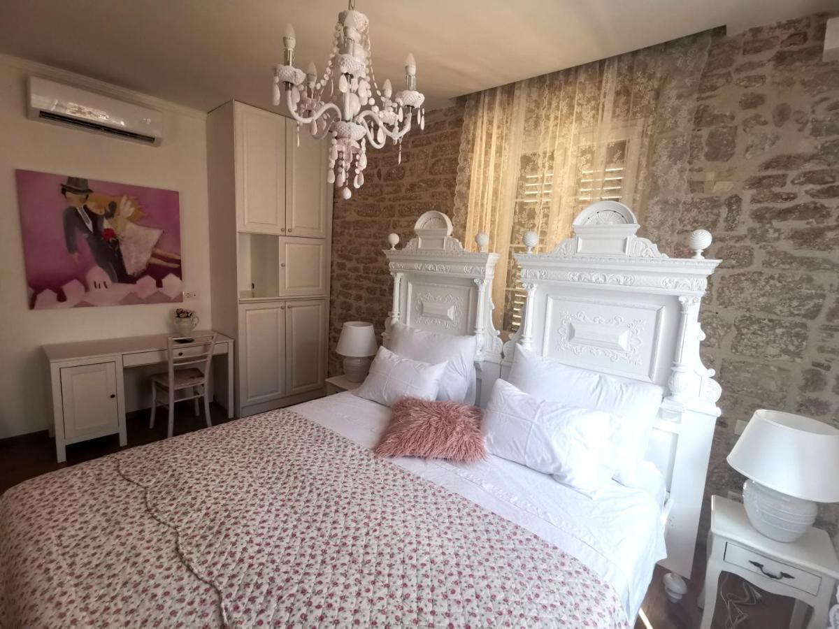 L&L Rooms Royal Σίμπενικ Εξωτερικό φωτογραφία