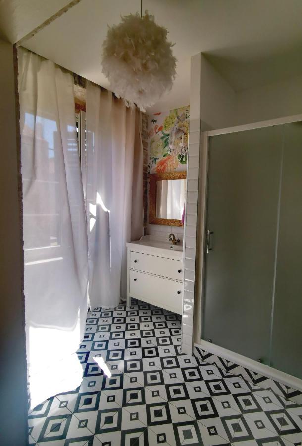 L&L Rooms Royal Σίμπενικ Δωμάτιο φωτογραφία