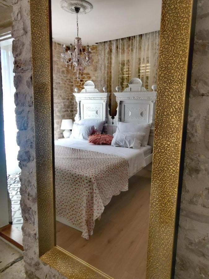 L&L Rooms Royal Σίμπενικ Δωμάτιο φωτογραφία
