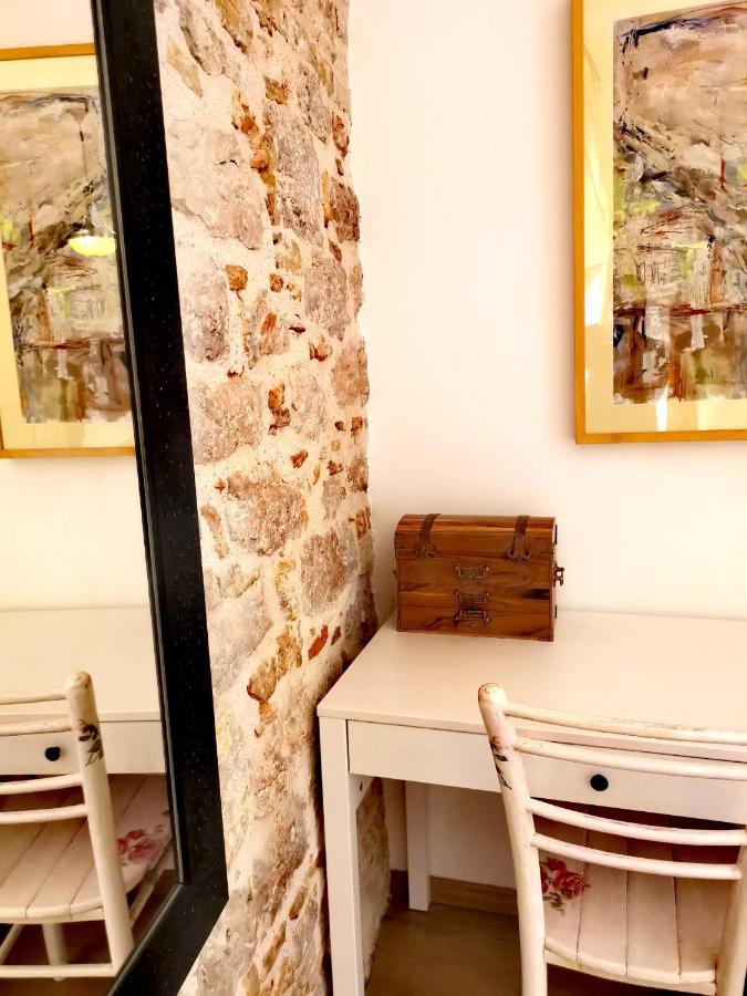 L&L Rooms Royal Σίμπενικ Δωμάτιο φωτογραφία