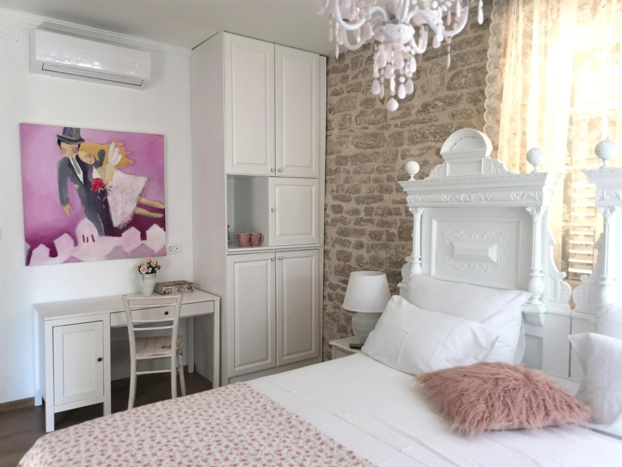 L&L Rooms Royal Σίμπενικ Δωμάτιο φωτογραφία